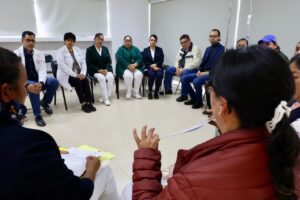 Atención médica garantizada en la UNEME de Platón Sánchez tras acuerdo laboral
