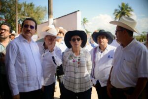 Gobernadora supervisa avances en el Punto de Verificación Paralelo 18