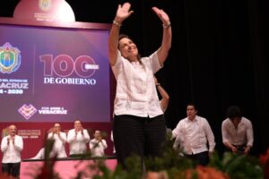 Rocío Nahle rinde Informe de 100 días de trabajo, resultados y entrega 