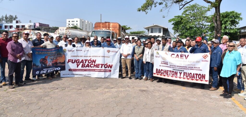 CAEV repara drenaje y proyecta acueducto La Cangrejera, en Coatzacoalcos