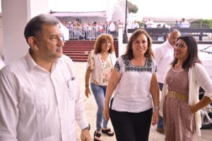 Con las y los maestros mi compromiso es muy grande: gobernadora Rocío Nahle