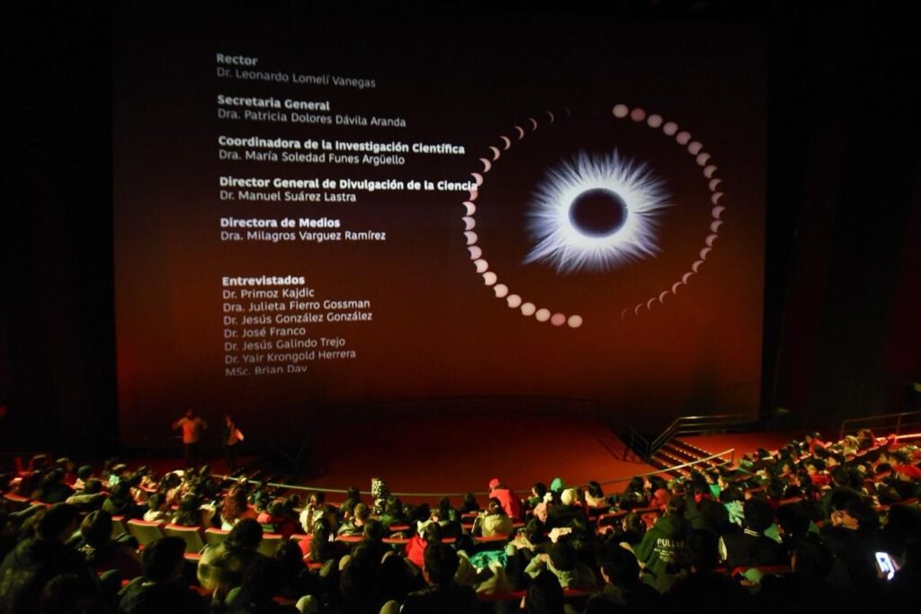 Proyecta COVEICyDET documental En la sombra del eclipse, valioso aporte a la educación