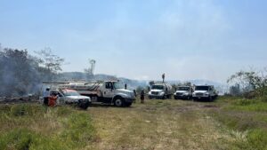 Trabajan coordinados para controlar emergencia en llantera de 20 de noviembre