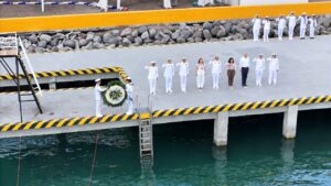 Gobernadora Rocío Nahle rinde homenaje por el Día de la Marina