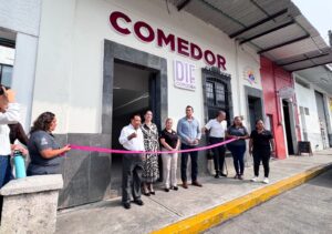 Inaugura Presidente Juan Martínez comedor comunitario DIF